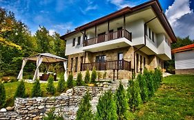 Villa Eta